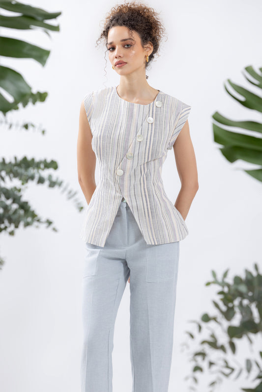 Cecile top